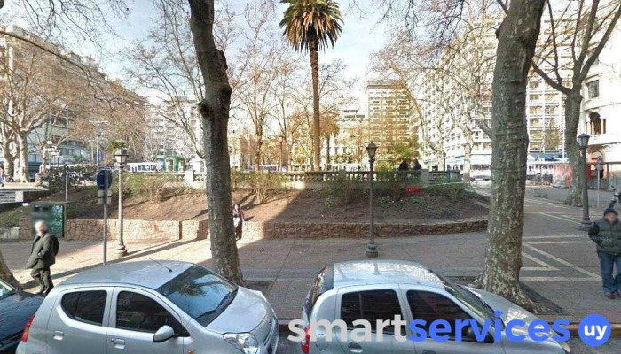 Ex Cine Plaza y Central - Montevideo