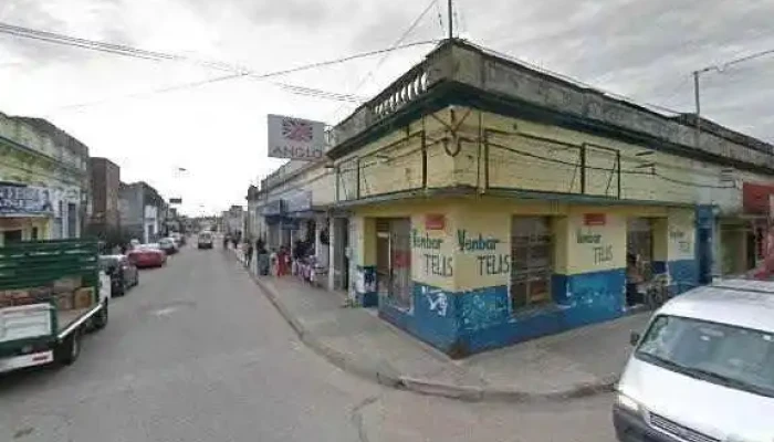 Farmacia Cesme -  Telefono - Pando