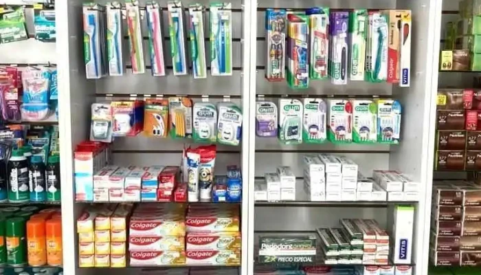 Farmacia De Marco -  Del Propietario - Montevideo