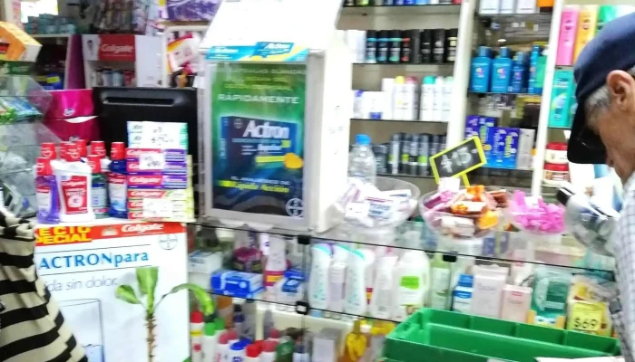 Farmacia Libra Ii -  Donde - Montevideo