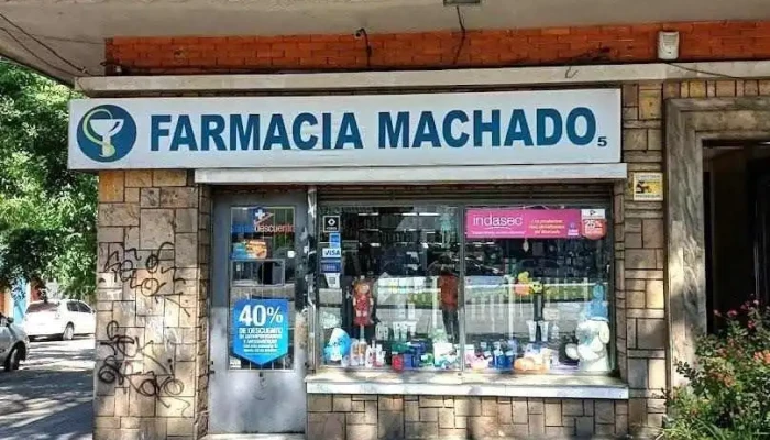 Farmacia Machado 2 - Montevideo