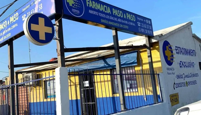 Farmacia Paso A Paso -  Farmacia - 18 de Mayo