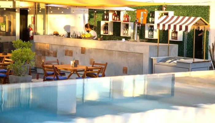 Figari Bistro Colonia - 70000 Col. Del Sacramento