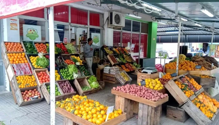Fruteria Viviana - 65100 Young