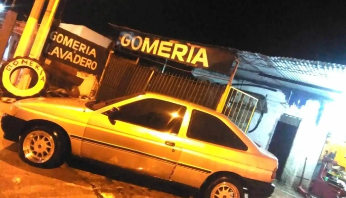 Gomeria Y Lavadero Kakana Servicio De Lavado De Coches - Montevideo