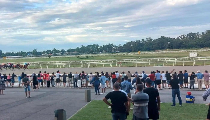 Hipodromo Nacional De Maronas Puntaje - Montevideo