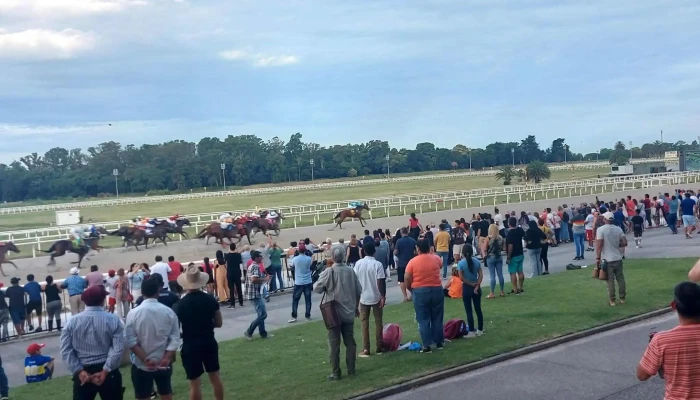 Hipodromo Nacional De Maronas Zona - Montevideo