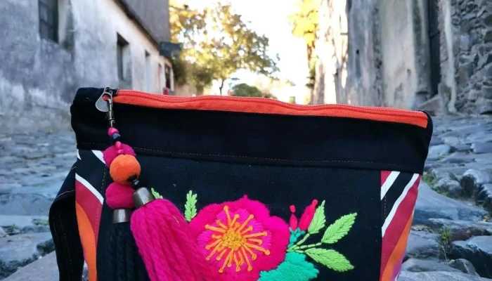 Hué - Nueva Helvecia