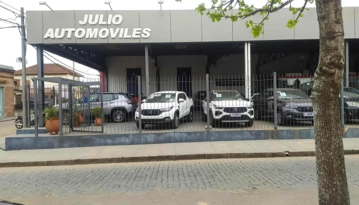 Julio Automoviles Concesionario De Automoviles - Rocha