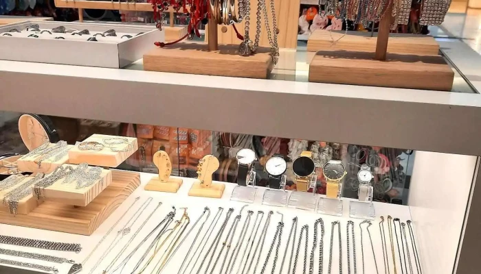 K Accesorios - 11300 Montevideo