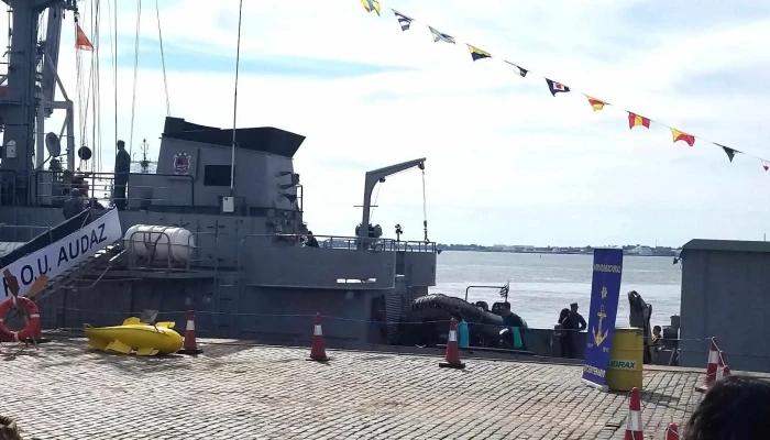 Katoen Natie Terminal Cuenca Del Plata -  Opiniones - Montevideo