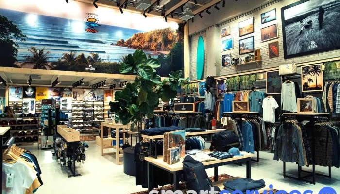 La Isla - Av. Italia 5775
