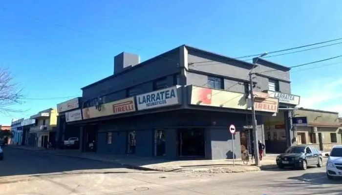 Larratea Neumaticos Tienda De Neumaticos - rivera