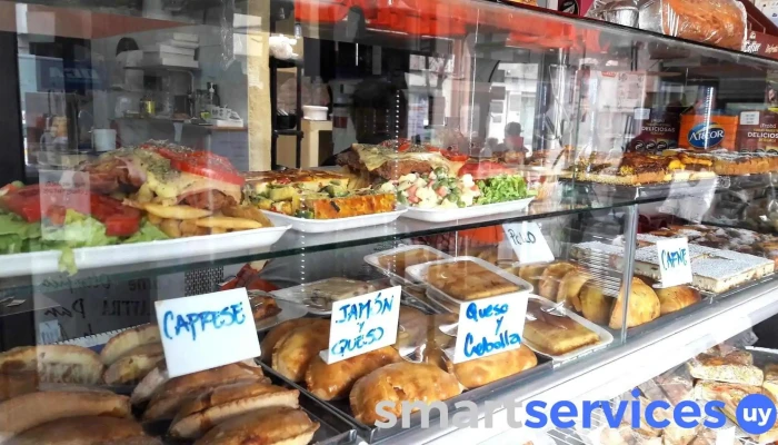 Malú - Panadería, Confitería y Rotisería - 11100 Montevideo