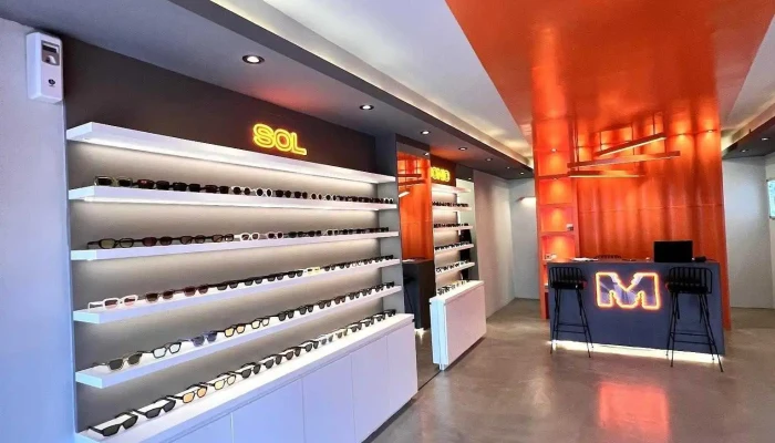 Meller -    Optica Carrasco Interior - Montevideo