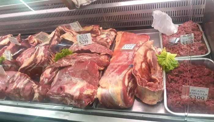 Mini mercado Alvariza - San Carlos