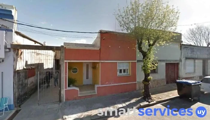 Muebleria 18 - 70200 Rosario