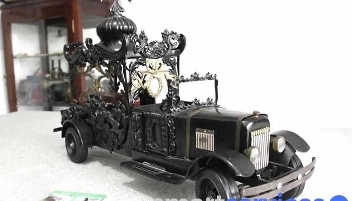 Museo de réplicas en miniatura - 30000 Minas
