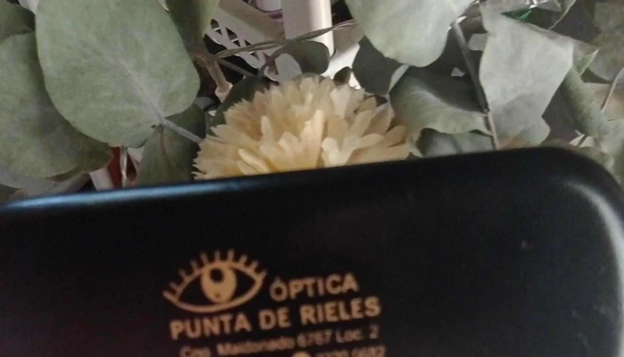 Óptica Punta de Rieles - Montevideo