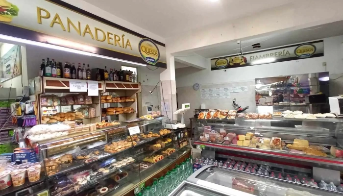 Panaderia La Fama - 11400 Montevideo