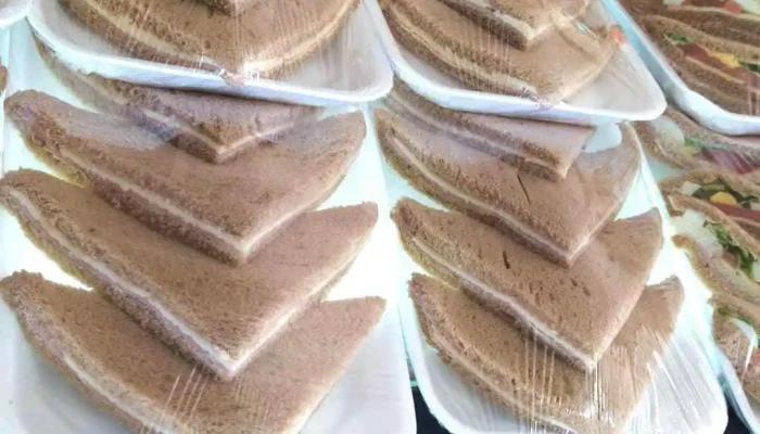Panaderia Los Pinos - Av. Dr. Eduardo Acevedo