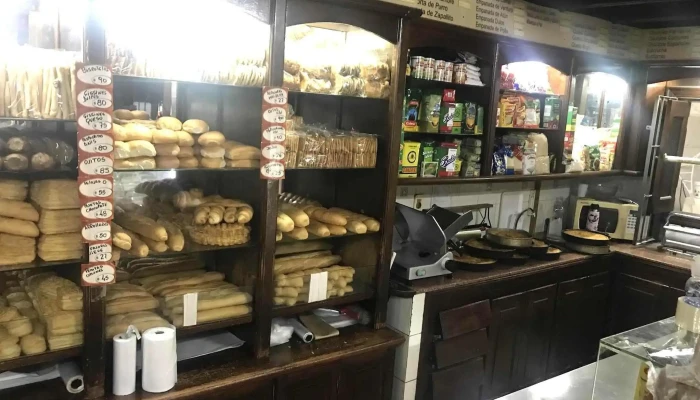 Panadería Stockolmo - 12900 Montevideo