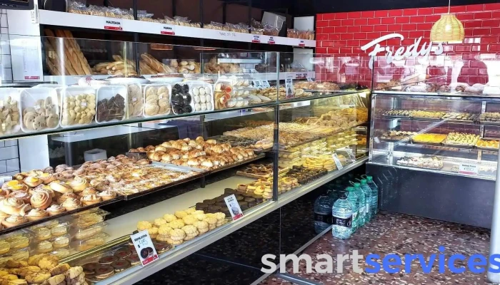 Panaderia y Confiteria Thaay's - 11400 Montevideo
