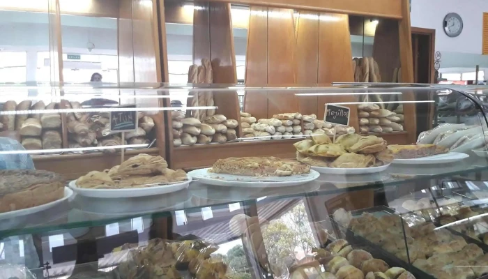 Panadería y Confitería Trigo Dorado - Ave Joaquín De Viana