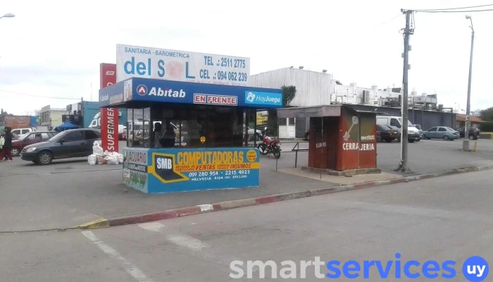 Parada De Taxi Base 19 Centro Comercial - Montevideo