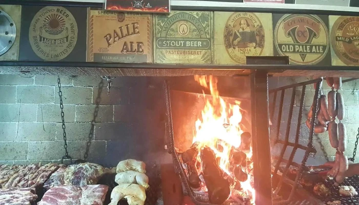 Parrillada El Fénix - 80500 Playa Pascual