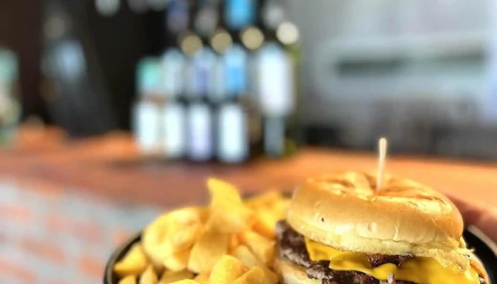 Pitu Burgers - Piriápolis - 20200 Piriápolis