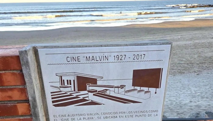 Placa Del Viejo Cine Auditorio Malvin -  Descuentos - Montevideo
