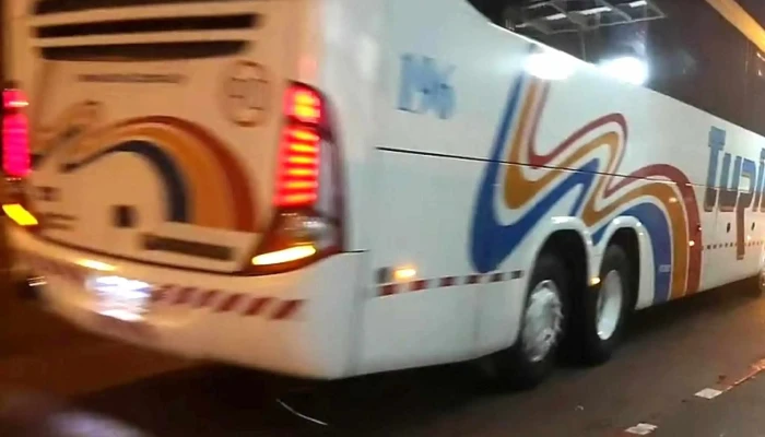 Plaza Cuba -  Direccion - Montevideo
