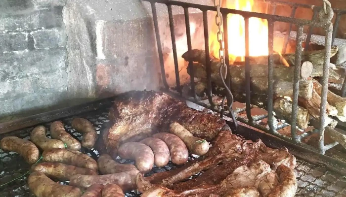 Ron Apartamentos -  Comida Y Bebida - La Paloma