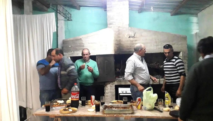 Salón pepe - Calle 16