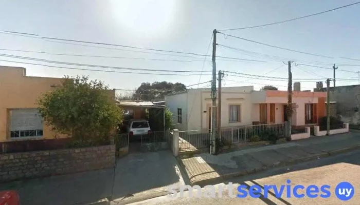 Super estacion - Ugolini