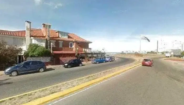 Taxi Punta Del Este -  Servicio De Transporte Con Acompanante - Punta del Este