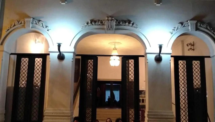 Teatro 25 de mayo - 25 De Mayo