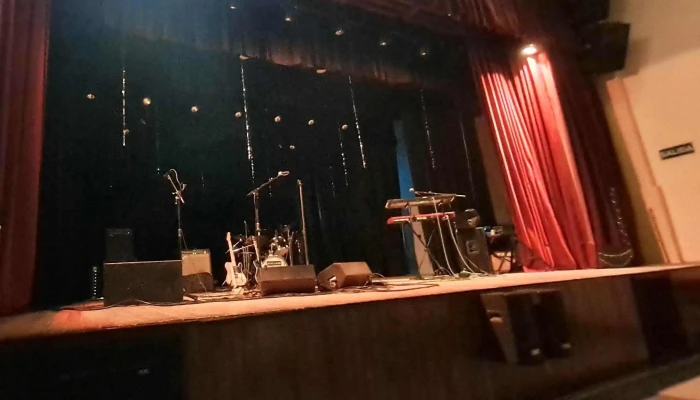 Teatro Artigas -  Opiniones - Cardona