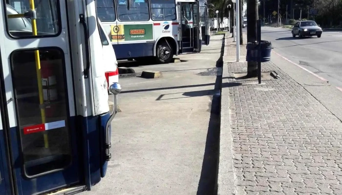 Terminal De Omnibus -    Paso De La Arena Barcelona Bus Turistic - Montevideo