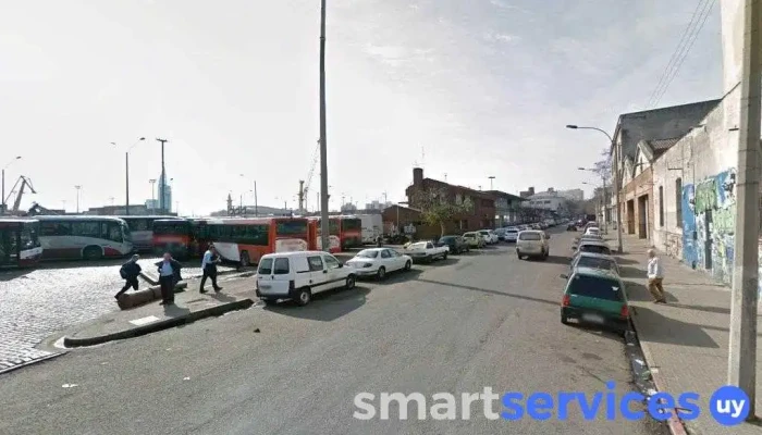 Terminal En Galicia Y Rio Branco (Llegadas) - Montevideo