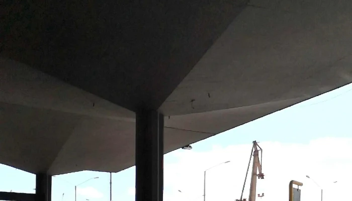 Terminal En Galicia Y Rio Branco Salidas Catalogo - Montevideo