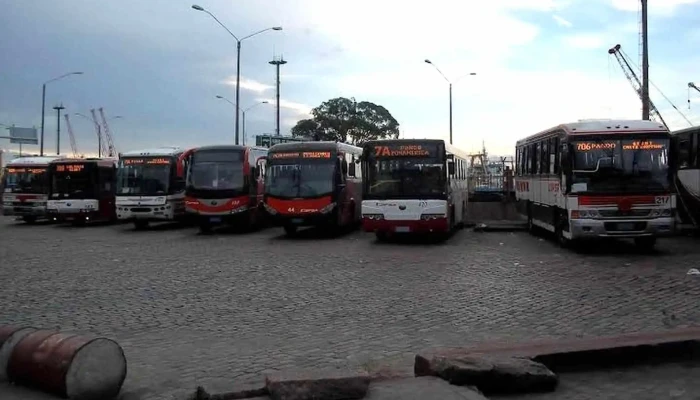 Terminal En Galicia Y Rio Branco Salidas Descuentos - Montevideo