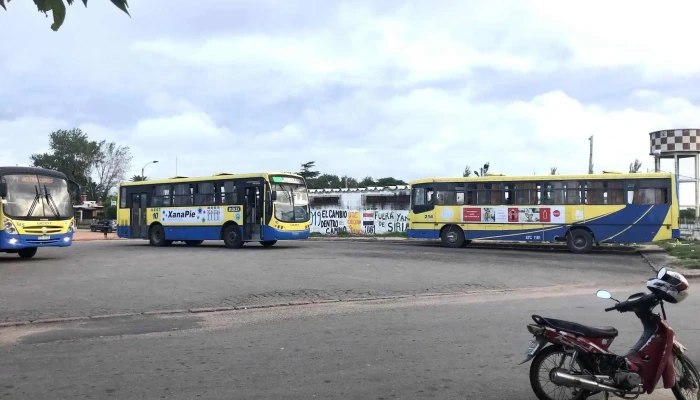 Terminal Mendoza E Instrucciones -  Abierto Ahora - Montevideo