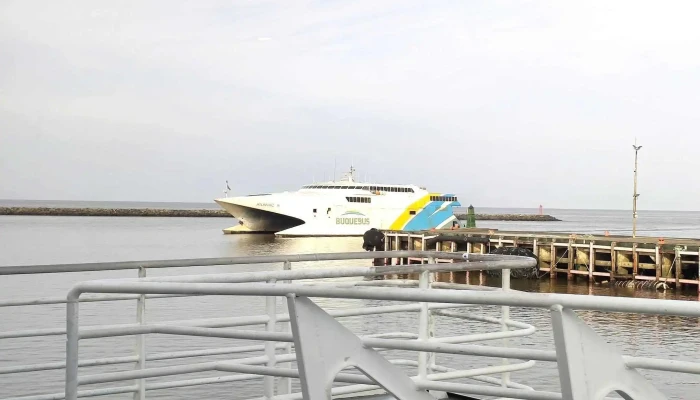 Terminal Portuaria De Colonia Del Sacramento Mar - Col. del Sacramento