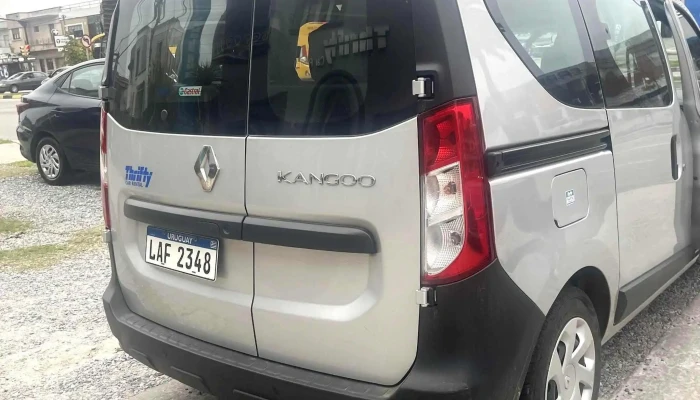 Thrifty Car Rental -  Horario - Montevideo