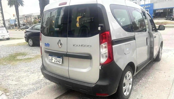 Thrifty Car Rental -  Mas Recientes - Montevideo
