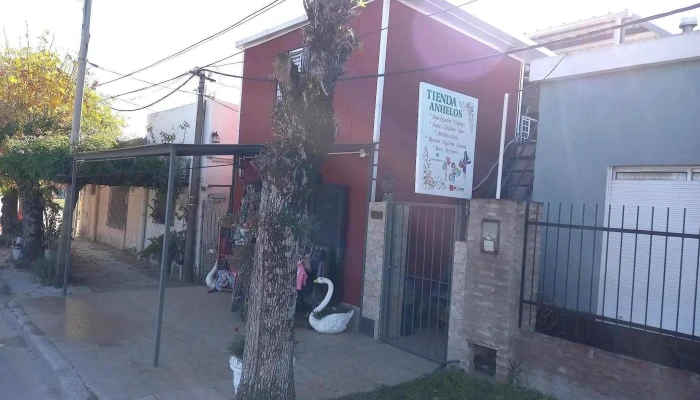 Tienda Anhelos - Pedro Delgado Y Melilla
