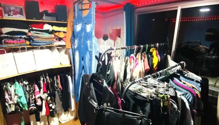 Tienda Mevak - Departamento De Colonia