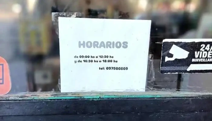 Ues - Paso De Los Toros
